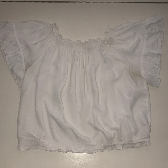 SOLD💁🏼‍♀️🛍 Brandy Melville Off Shoulder - Picture 2 of 5